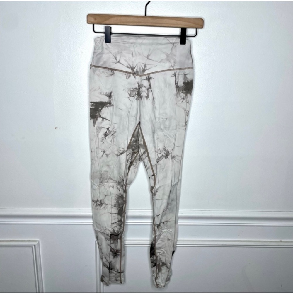 Balance Athletica Oasis OG Tie Dye Leggings Sea Salt Womens L